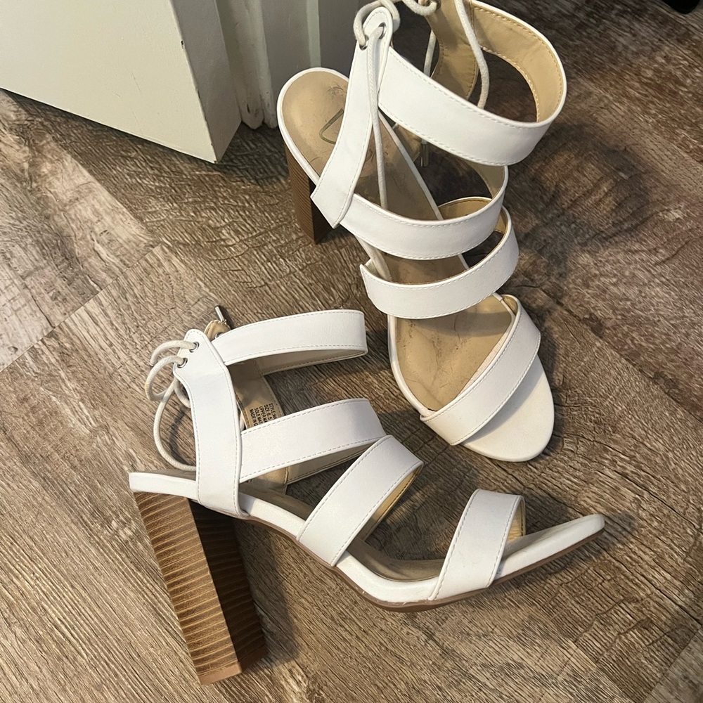 Elegant White Strappy Heeled Sandals
